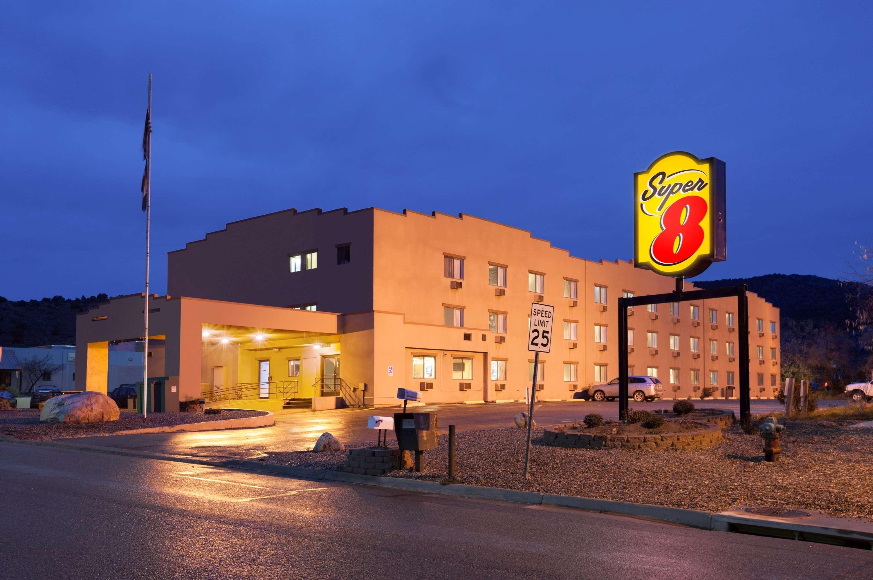 Super 8 By Wyndham Durango Motell Exteriör bild