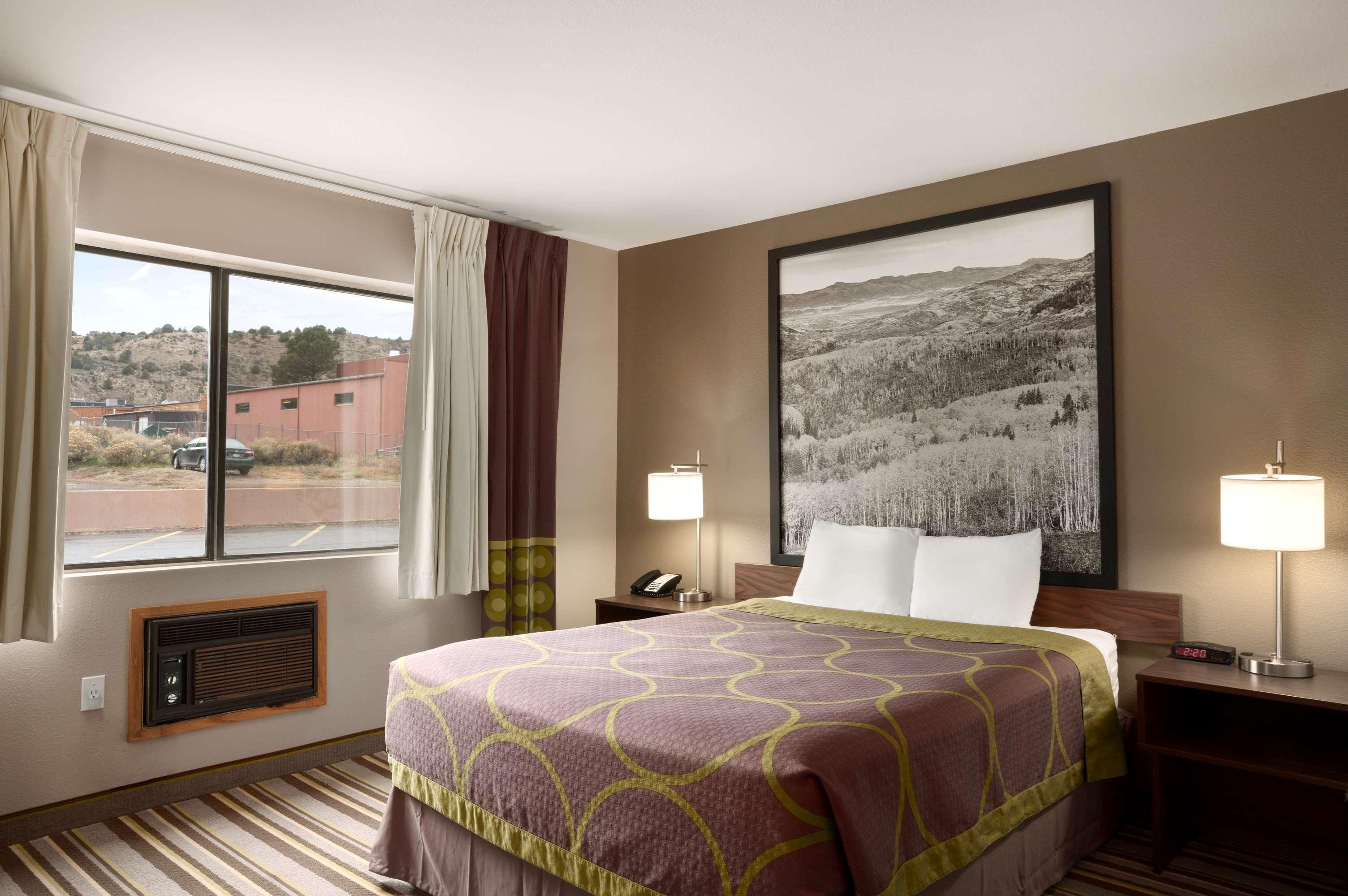 Super 8 By Wyndham Durango Motell Exteriör bild