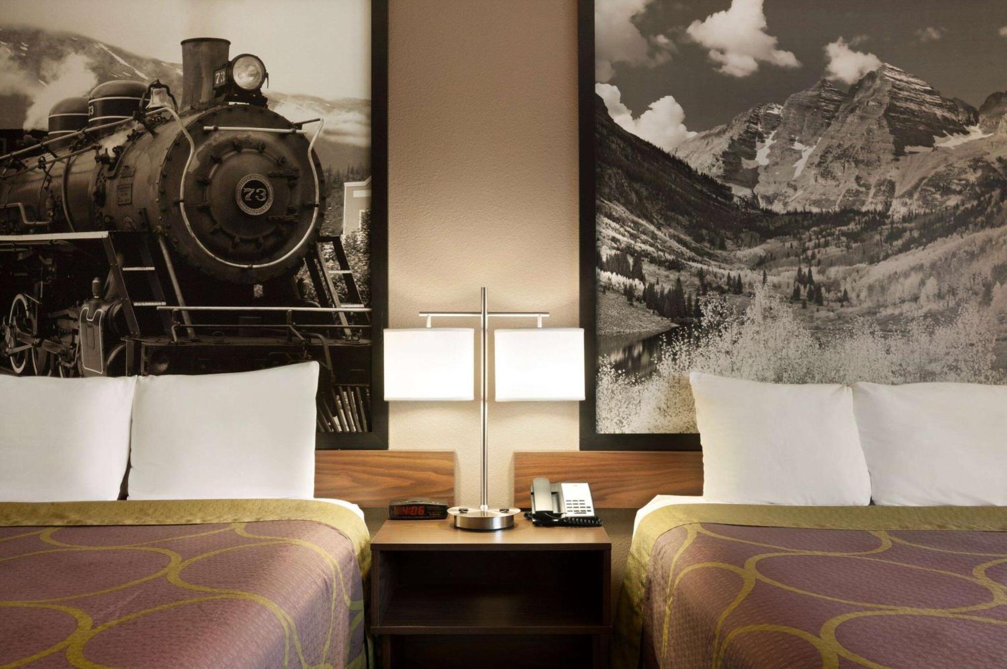 Super 8 By Wyndham Durango Motell Exteriör bild